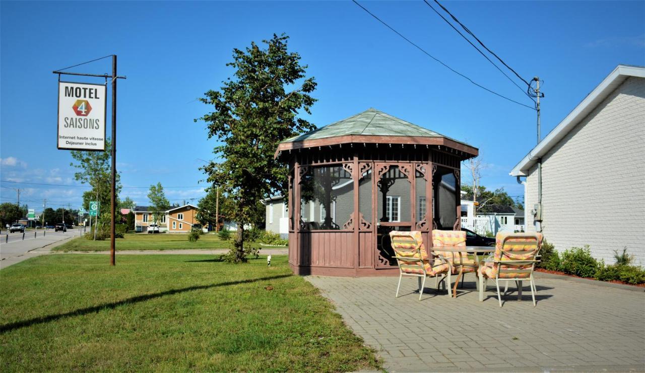 Quatre Saisons Hotel
